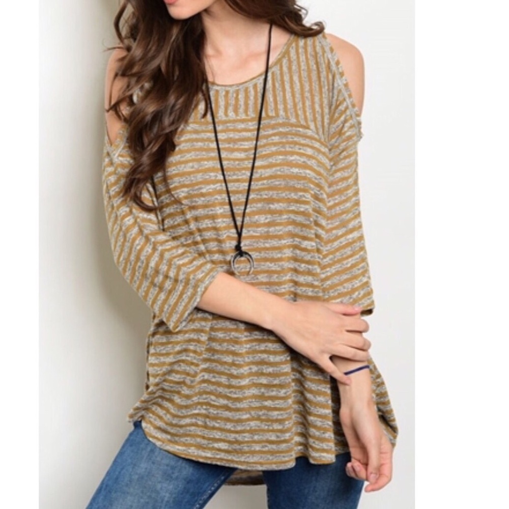 Women's Cold-Shoulder Striped Knit Top in Mustard